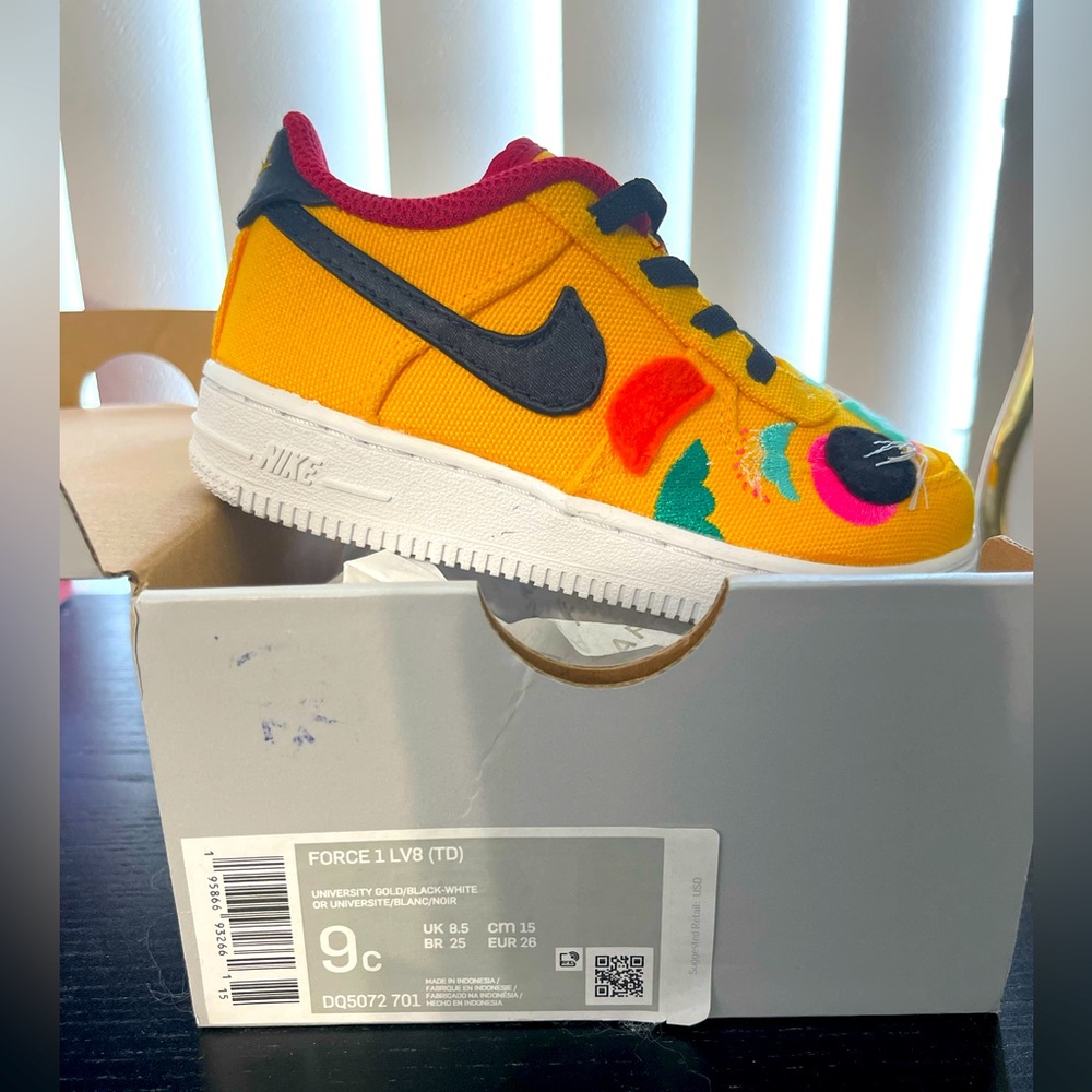 Nike Force 1 Kids Limited edition